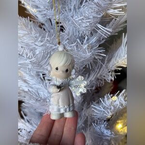 Vintage 1995 Precious Moments Charming White Holiday Collectible Ornament